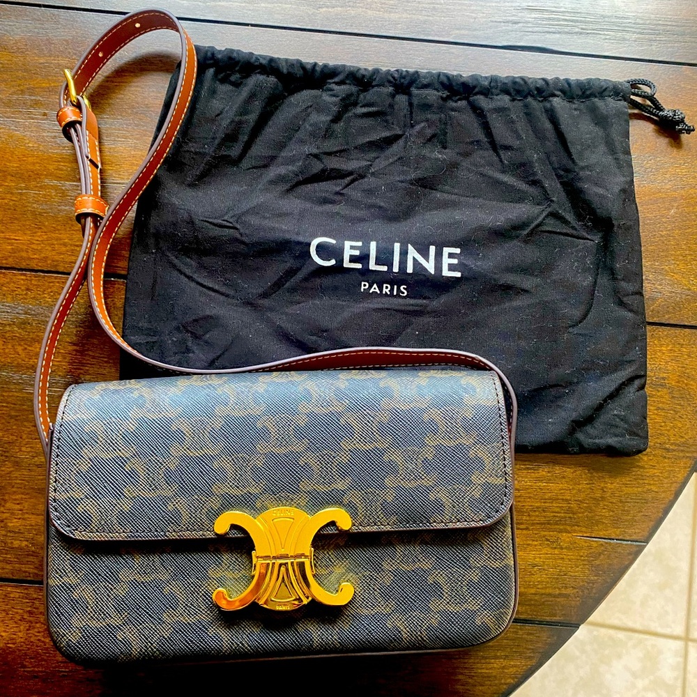 CELINE TRIOMPHE SHOULDER BAG
